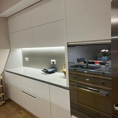 Emk Apartment *